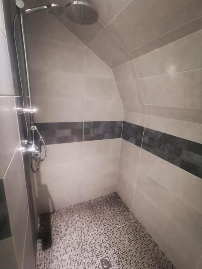 Au Numero 6 Le Fun Châteauroux Eksteriør bilde